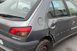 Feu arriere principal gauche (feux) PEUGEOT 306