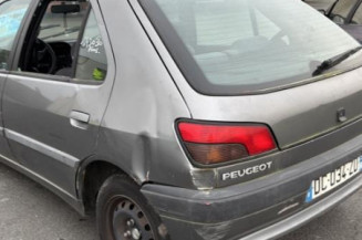 Feu arriere principal gauche (feux) PEUGEOT 306