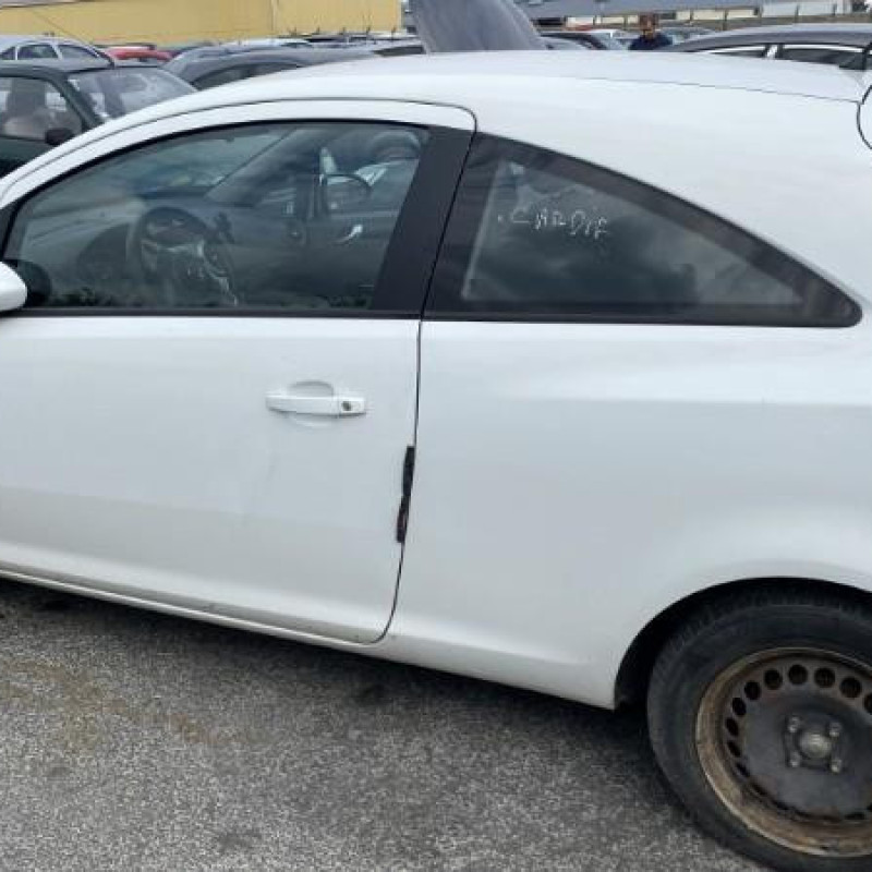 OPEL CORSA D PHASE 2 1.3 CDTI - 16V TURBO Photo n°7