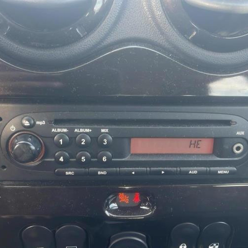 Attache ceinture arriere droit DACIA DUSTER 1 Photo n°18