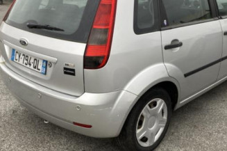 Retroviseur gauche FORD FIESTA 5