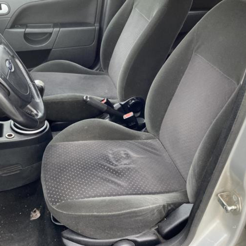 Retroviseur gauche FORD FIESTA 5 Photo n°17