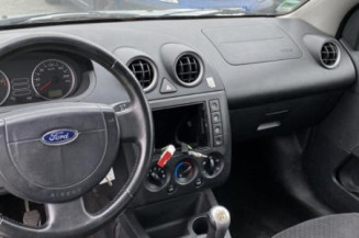 Retroviseur gauche FORD FIESTA 5