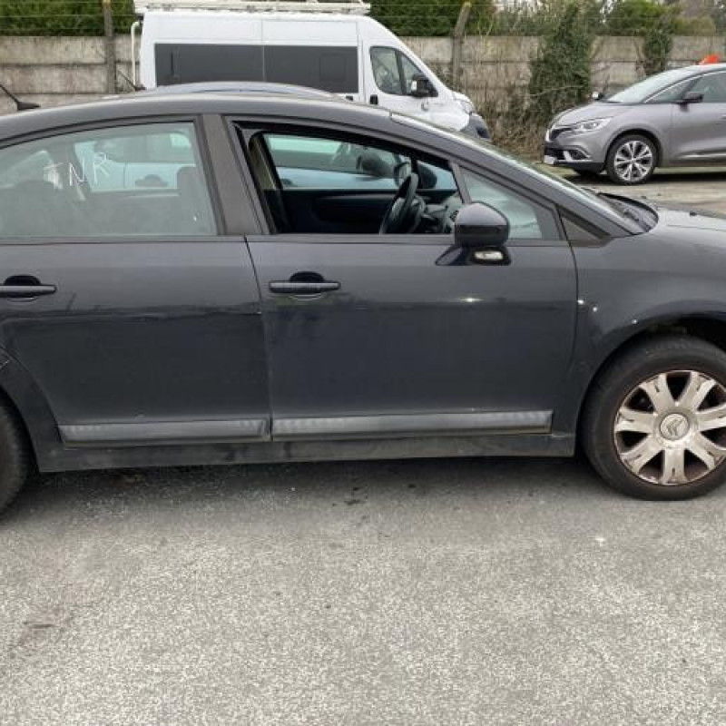 Feu arriere principal droit (feux) CITROEN C4 1 Photo n°11
