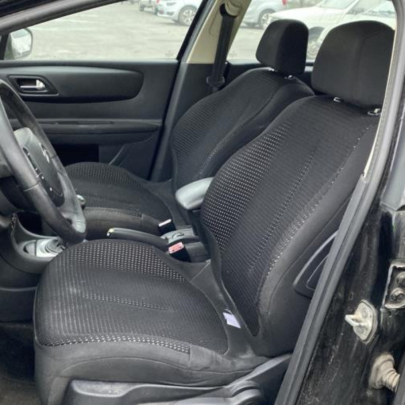 Feu arriere principal droit (feux) CITROEN C4 1 Photo n°15