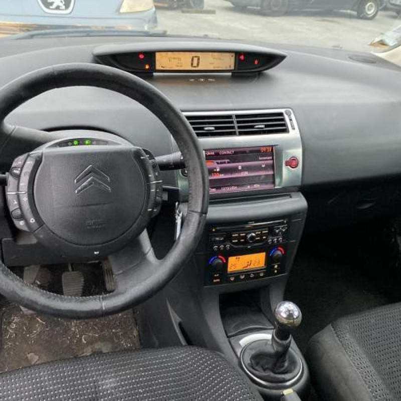 Feu arriere principal droit (feux) CITROEN C4 1 Photo n°18