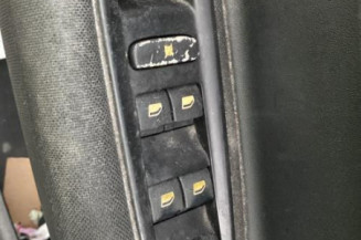 Serrure avant gauche CITROEN C4 1