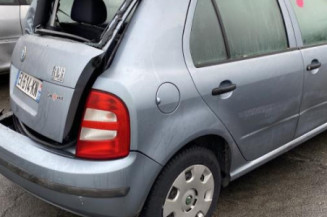 Optique avant principal gauche (feux)(phare) SKODA FABIA 1