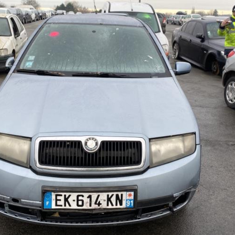 Optique avant principal gauche (feux)(phare) SKODA FABIA 1 Photo n°13