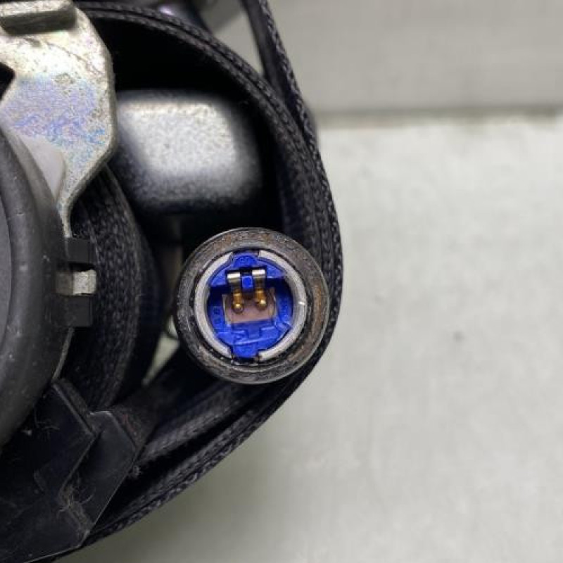 Pretensionneur de ceinture avant gauche PEUGEOT 308 1 Photo n°4