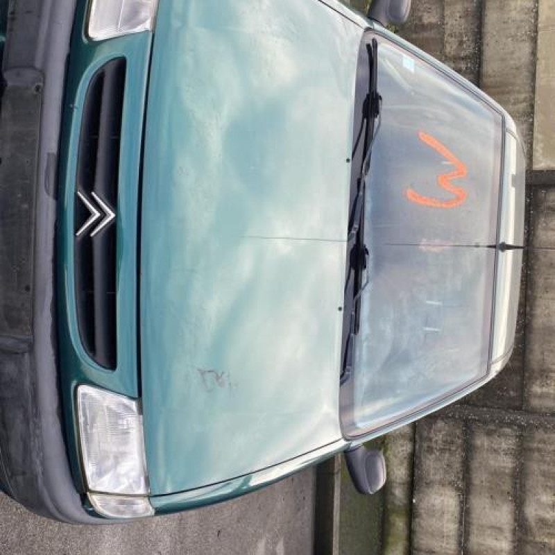 Feu arriere principal droit (feux) CITROEN SAXO Photo n°5
