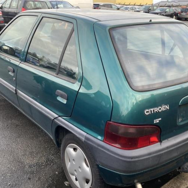 Feu arriere principal droit (feux) CITROEN SAXO Photo n°9