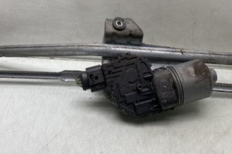 Moteur essuie glace avant VOLKSWAGEN PASSAT 4