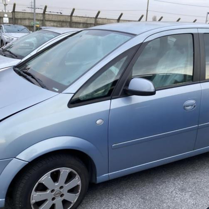 Feu arriere principal gauche (feux) OPEL MERIVA A Photo n°15