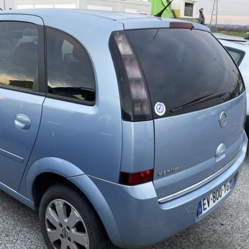 Feu arriere principal gauche (feux) OPEL MERIVA A Photo n°17