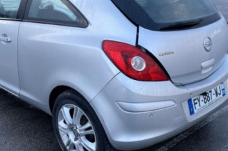 Boite de vitesses OPEL CORSA D