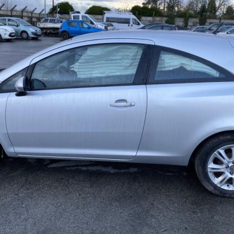 Boite de vitesses OPEL CORSA D Photo n°10