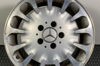 Jante MERCEDES CLASSE E 211 Photo n°1