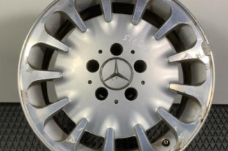 Jante MERCEDES CLASSE E 211 Photo n°1