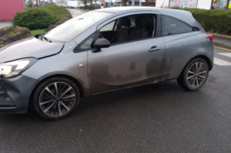 OPEL CORSA E 1.4i - 16V