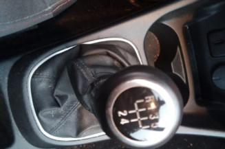 OPEL CORSA E 1.4i - 16V