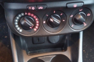 OPEL CORSA E 1.4i - 16V
