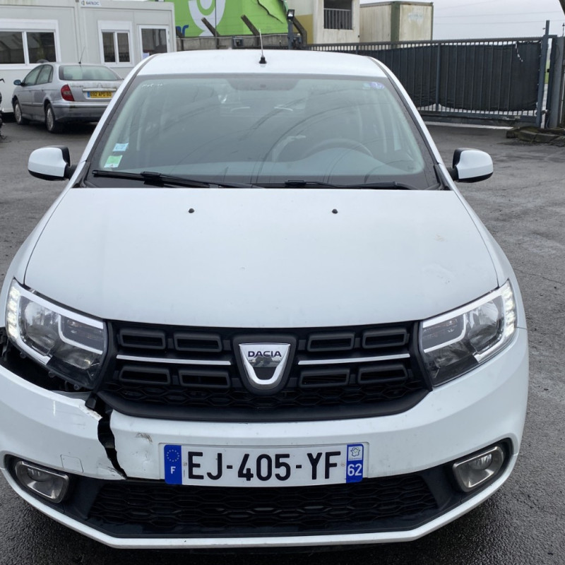 DACIA SANDERO 2 PHASE 1 0.9i - 12V TURBO TCE 90 Photo n°18