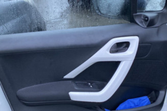 PEUGEOT 208 1 PHASE 2 1.2 VTI - 12V