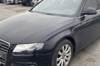 AUDI A4 3 AVANT PHASE 1 BREAK 2.0 TDI - 16V TURBO Photo n°1