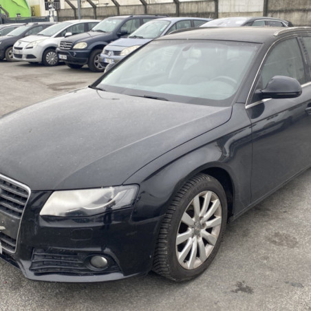 AUDI A4 3 AVANT PHASE 1 BREAK 2.0 TDI - 16V TURBO Photo n°1