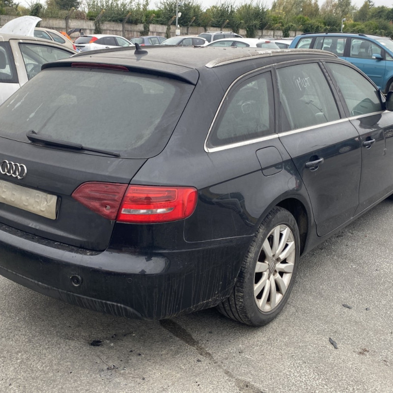 AUDI A4 3 AVANT PHASE 1 BREAK 2.0 TDI - 16V TURBO Photo n°3