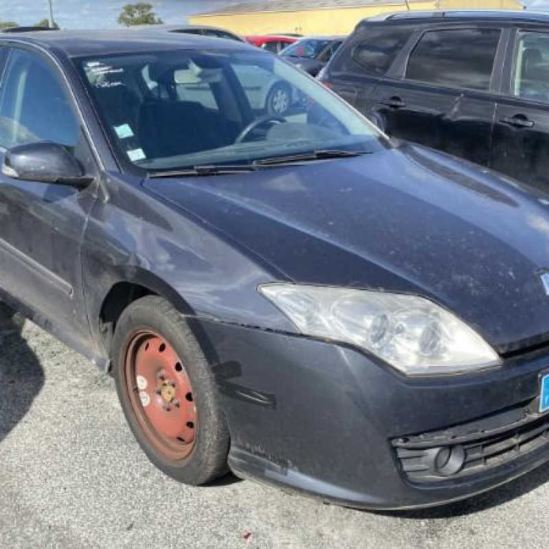 RENAULT LAGUNA 3 PHASE 1 2.0 DCI - 16V TURBO Photo n°8