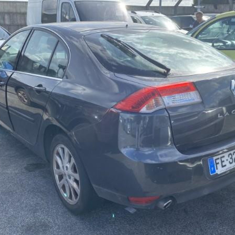 RENAULT LAGUNA 3 PHASE 1 2.0 DCI - 16V TURBO Photo n°10