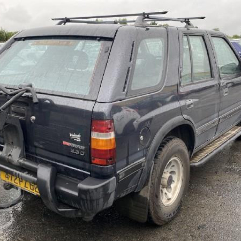 OPEL FRONTERA A PHASE 1 2.3 TD - 8V TURBO 4X4 Photo n°4