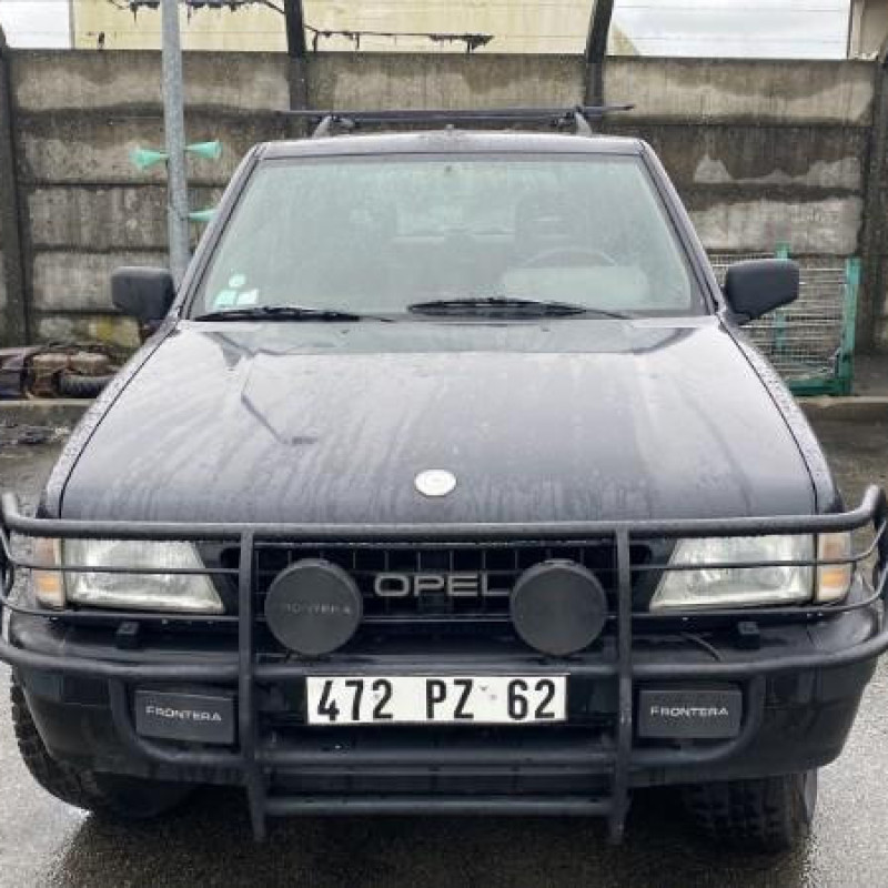 OPEL FRONTERA A PHASE 1 2.3 TD - 8V TURBO 4X4 Photo n°9