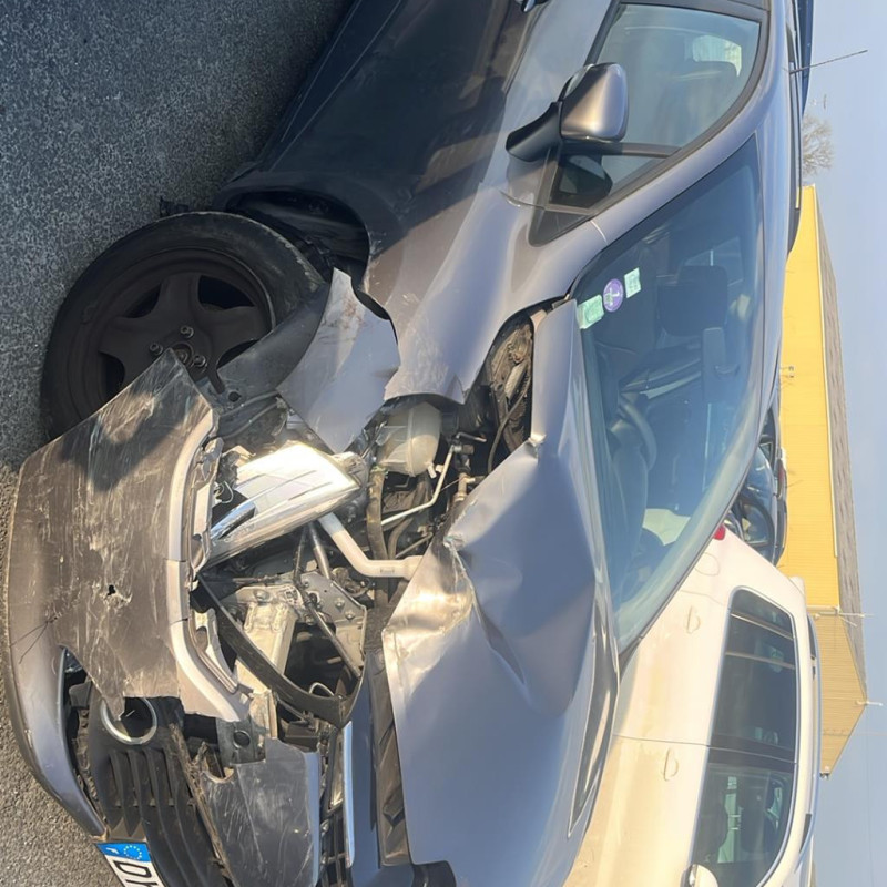 RENAULT CLIO 4 PHASE 1 1.2i - 16V Photo n°3