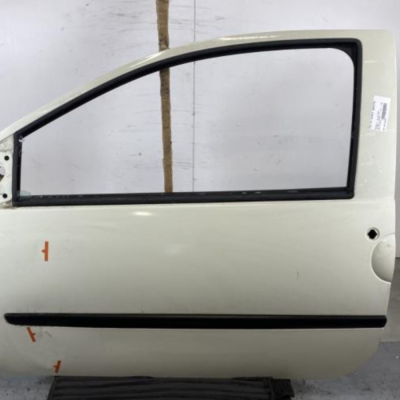 Porte avant gauche RENAULT TWINGO 2 Photo n°1