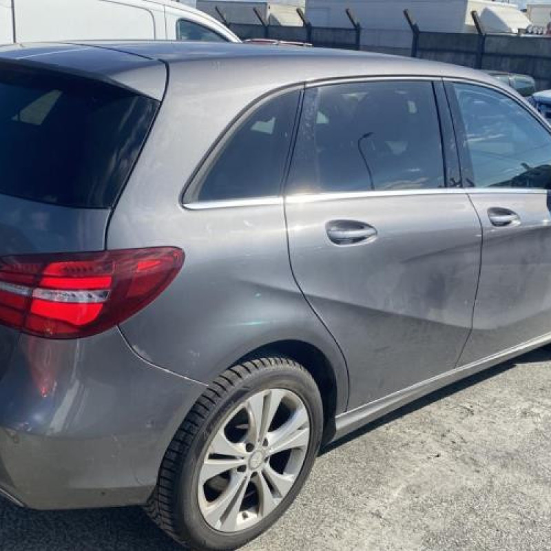 Amortisseur avant droit MERCEDES CLASSE B 246 Photo n°9