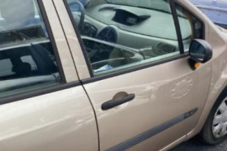 Optique avant secondaire gauche (feux)(clignotant) RENAULT MODUS