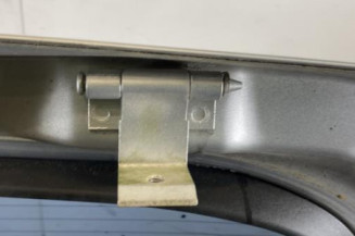 Malle/Hayon arriere OPEL ASTRA H