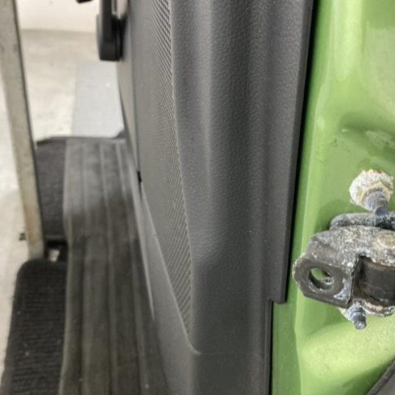 Porte avant gauche FORD FIESTA 5 Photo n°5