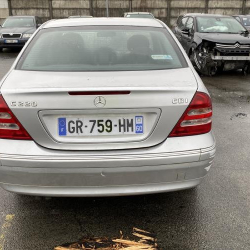 Feu arriere principal droit (feux) MERCEDES CLASSE C 203 Photo n°8