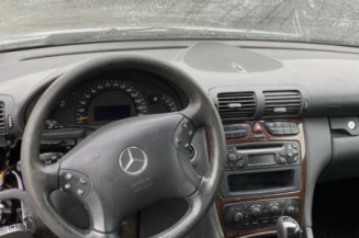 Feu arriere principal droit (feux) MERCEDES CLASSE C 203
