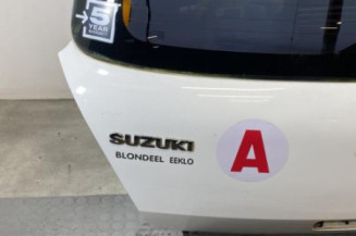 Malle/Hayon arriere SUZUKI SWIFT 3