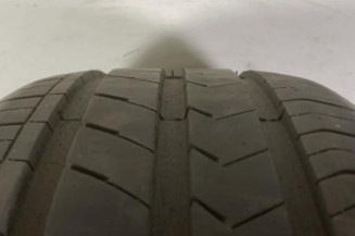 Pneu  