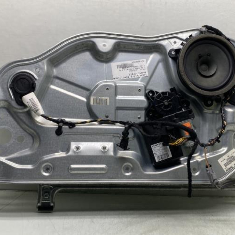 Leve vitre electrique avant droit VOLVO V 50 Photo n°1