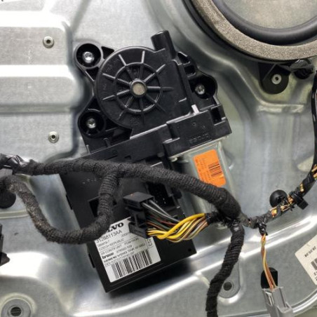 Leve vitre electrique avant droit VOLVO V 50