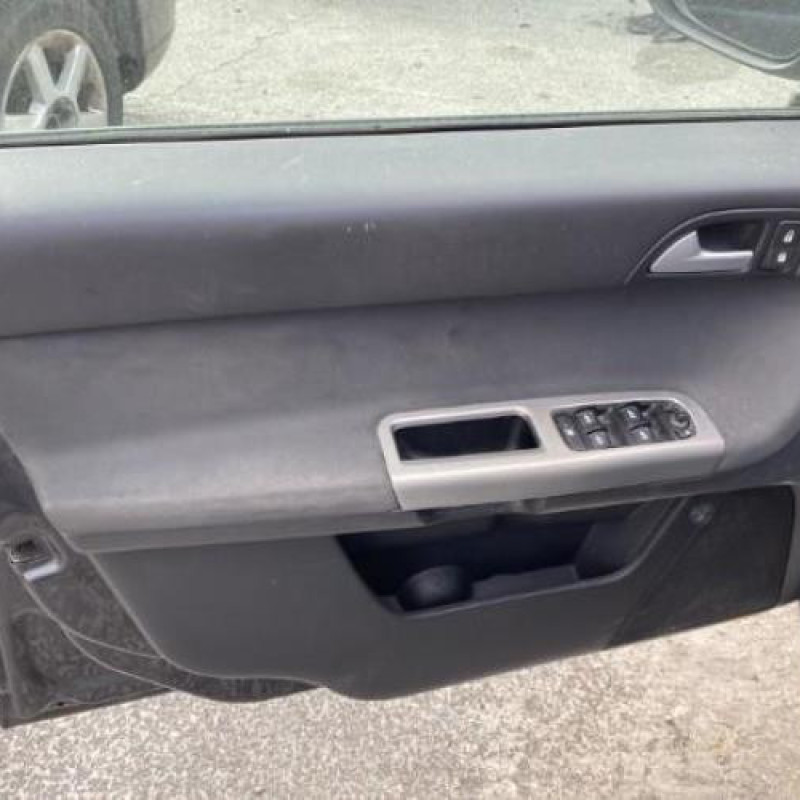 Leve vitre electrique avant droit VOLVO V 50 Photo n°15