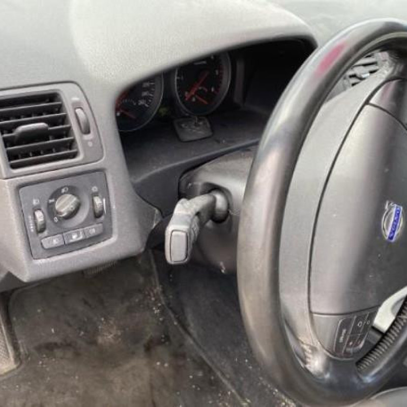 Leve vitre electrique avant droit VOLVO V 50 Photo n°17