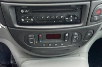 Vitre avant droit RENAULT SCENIC 1